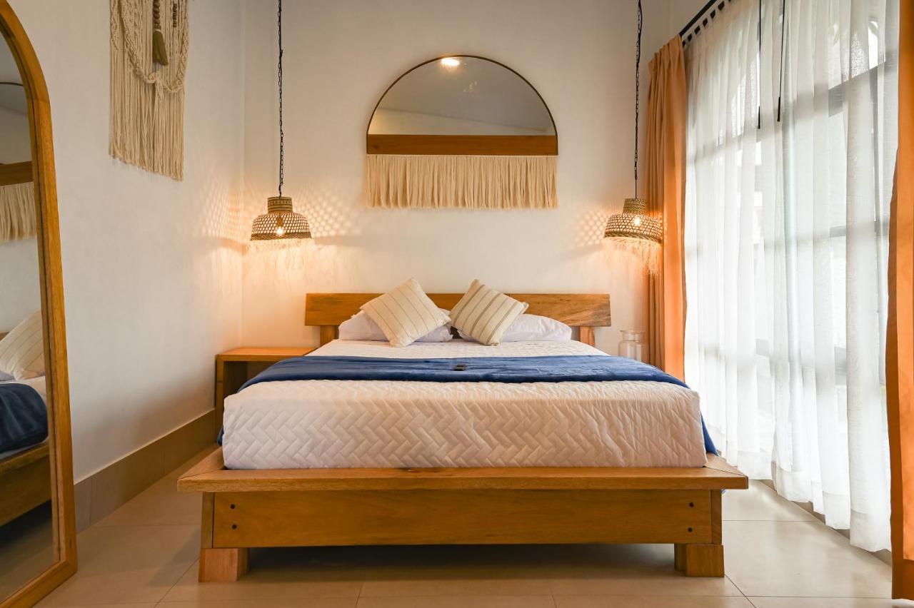 Zafra'S Hotel La Troncal ภายนอก รูปภาพ